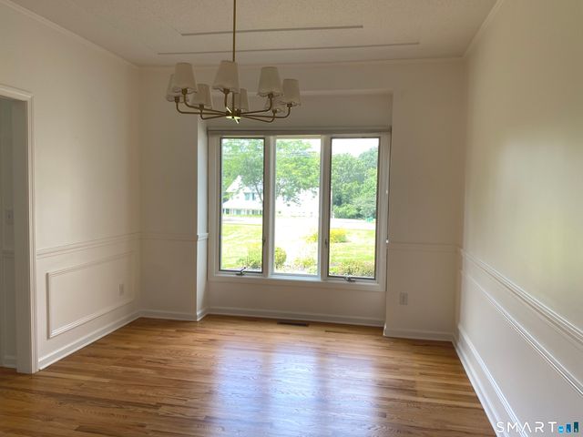 54 Winchester Drive, North Haven, CT 06473