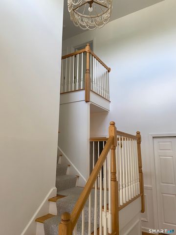54 Winchester Drive, North Haven, CT 06473