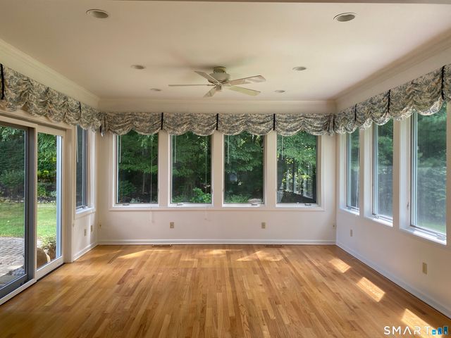 54 Winchester Drive, North Haven, CT 06473