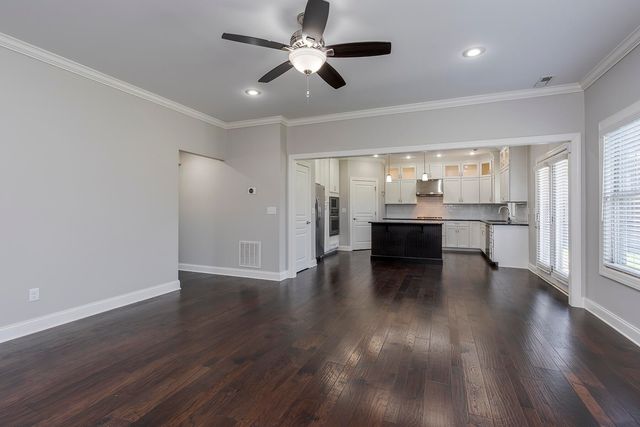 3880 Leighton Lane, Lexington, KY 40515