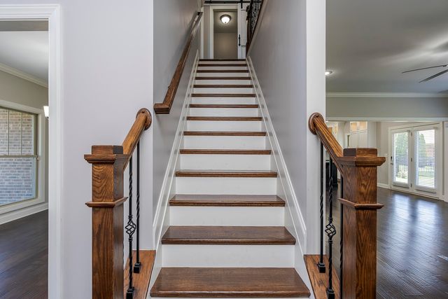 3880 Leighton Lane, Lexington, KY 40515