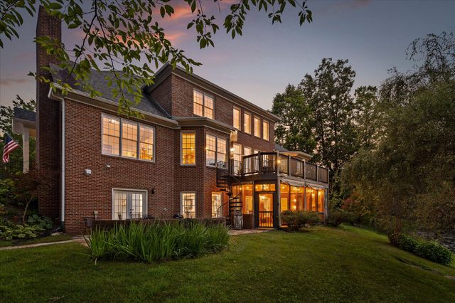 6 Ives Lake Road, Signal Mountain, TN 37377