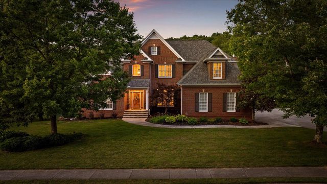 6 Ives Lake Road, Signal Mountain, TN 37377