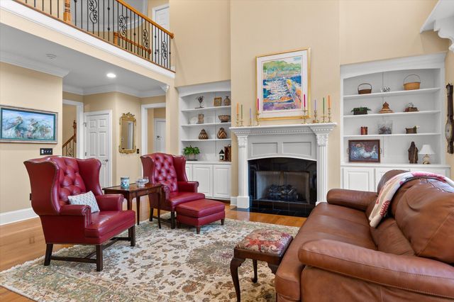 6 Ives Lake Road, Signal Mountain, TN 37377