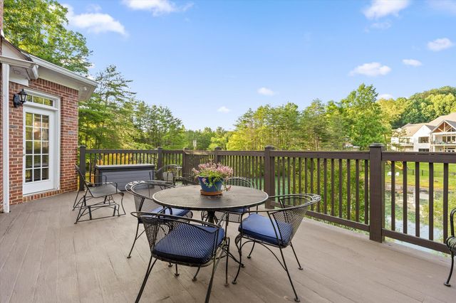 6 Ives Lake Road, Signal Mountain, TN 37377