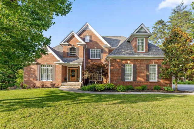 6 Ives Lake Road, Signal Mountain, TN 37377