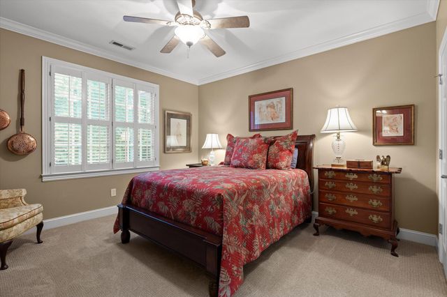 6 Ives Lake Road, Signal Mountain, TN 37377