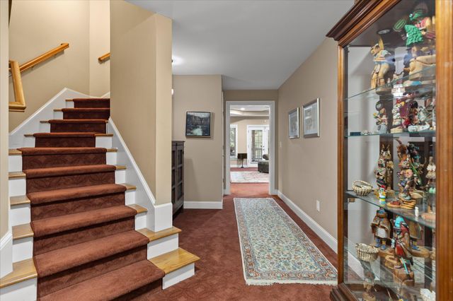 6 Ives Lake Road, Signal Mountain, TN 37377