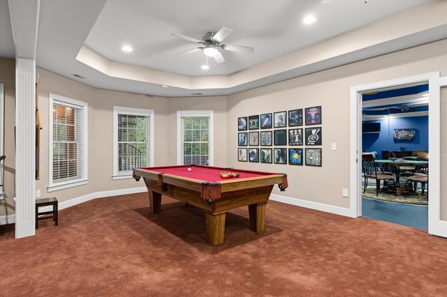 6 Ives Lake Road, Signal Mountain, TN 37377