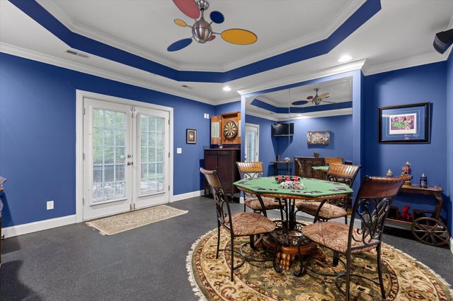6 Ives Lake Road, Signal Mountain, TN 37377