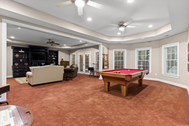 6 Ives Lake Road, Signal Mountain, TN 37377
