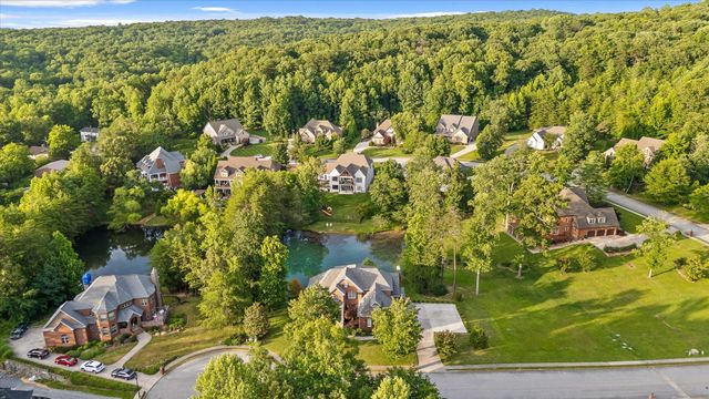 6 Ives Lake Road, Signal Mountain, TN 37377
