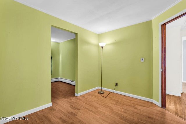 11 Hemlock Road, Howell, NJ 07731