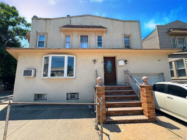 76-22 60th Lane, Glendale, NY 11385