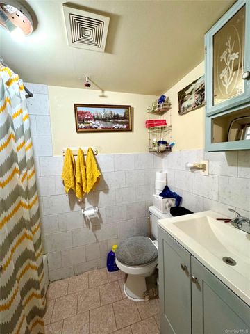 76-22 60th Lane, Glendale, NY 11385