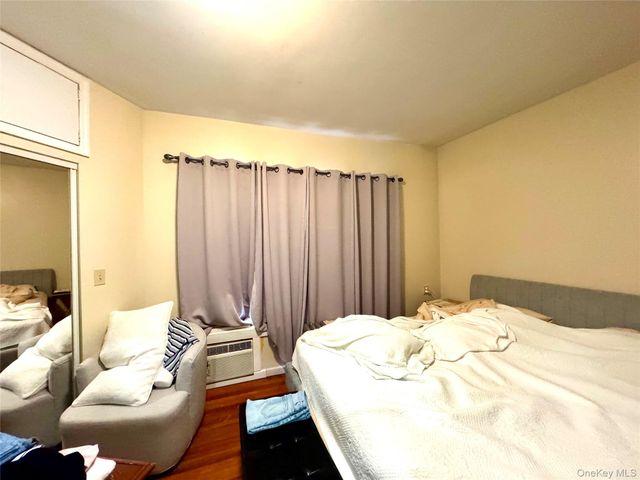 76-22 60th Lane, Glendale, NY 11385