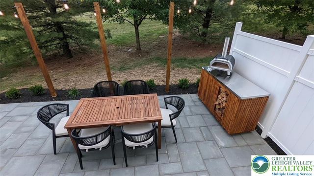 1834 Majestic Drive, South Whitehall Twp, PA 18069