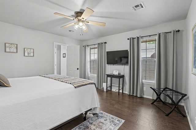 200 Taos, Edmond, OK 73013