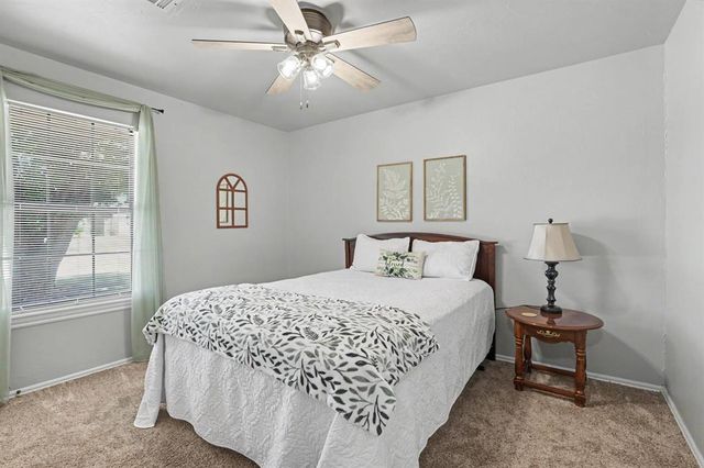 200 Taos, Edmond, OK 73013