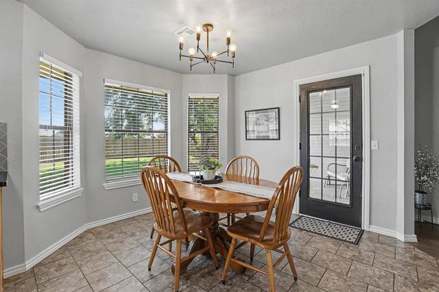 200 Taos, Edmond, OK 73013