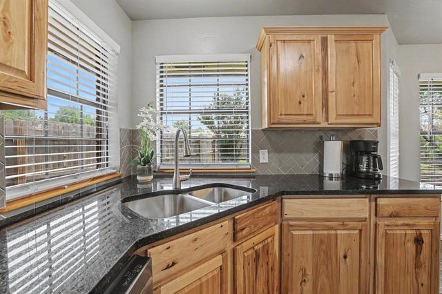 200 Taos, Edmond, OK 73013