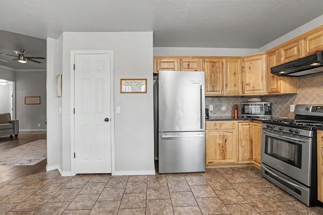 200 Taos, Edmond, OK 73013