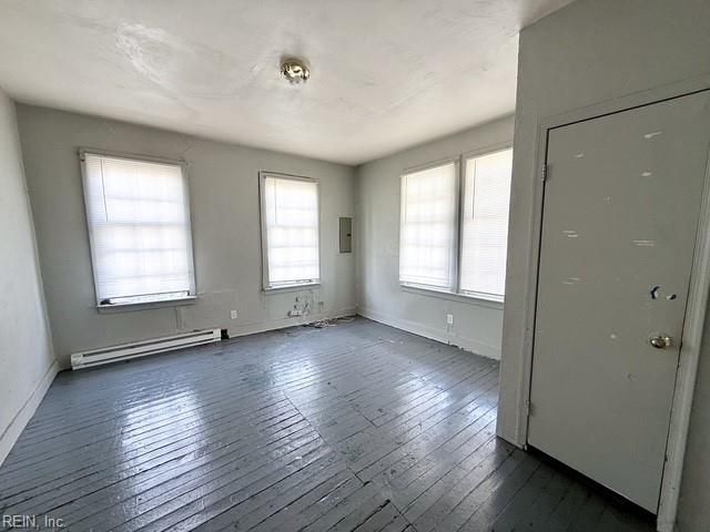 1900 Charleston AVE, Portsmouth, VA 23704