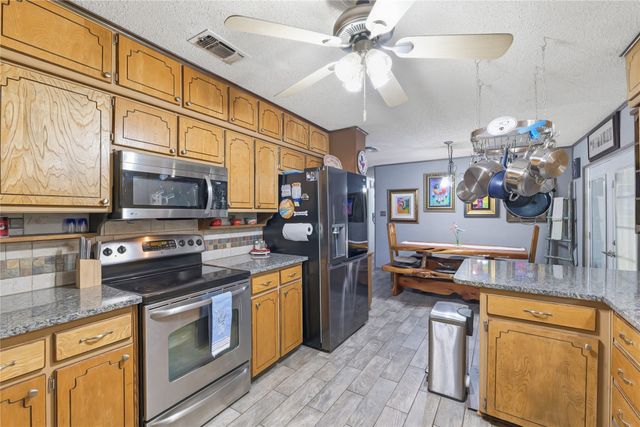 3741 County Road 423, Cleburne, TX 76031
