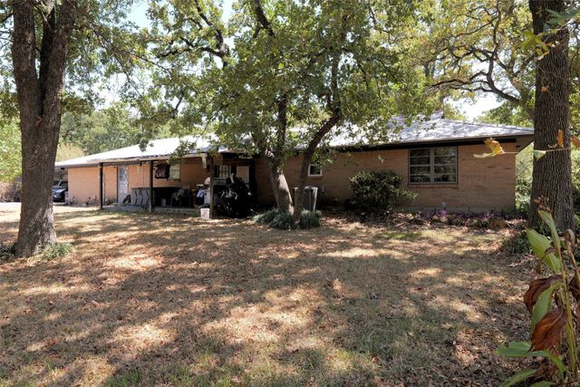 3741 County Road 423, Cleburne, TX 76031