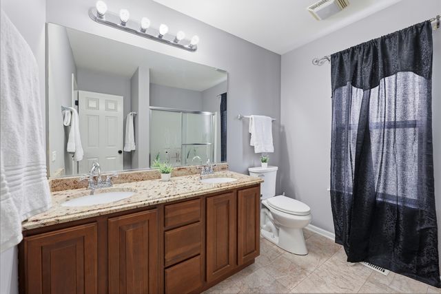 518 Wildflower Way, Streamwood, IL 60107