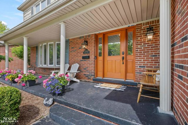 23209 Robert John Street, Saint Clair Shores, MI 48080