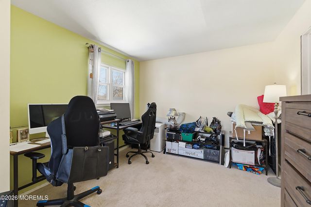 70 Oak Ridge Parkway, Toms River, NJ 08755