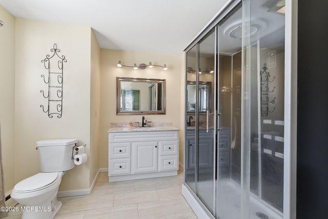 70 Oak Ridge Parkway, Toms River, NJ 08755