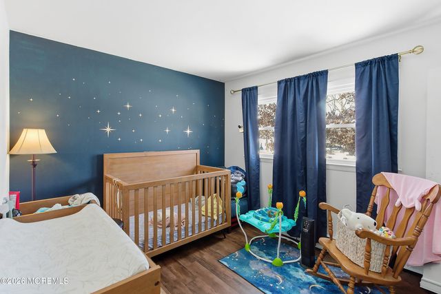 70 Oak Ridge Parkway, Toms River, NJ 08755