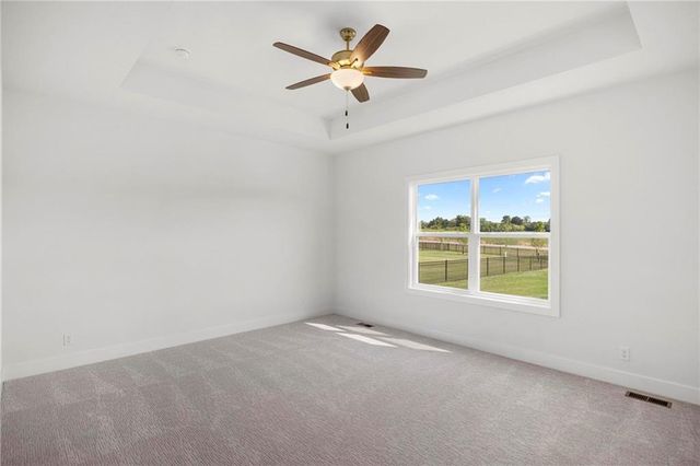 18625 Reinhardt Street, Overland Park, KS 66085