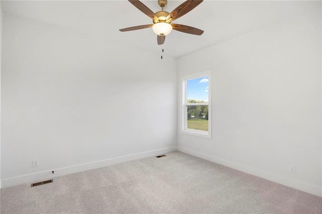 18625 Reinhardt Street, Overland Park, KS 66085