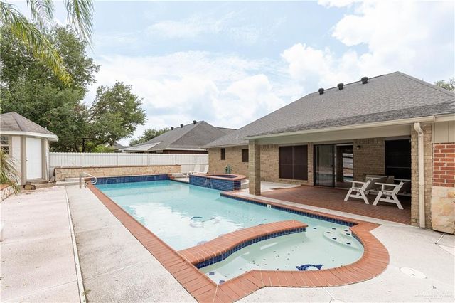 7604 N 21st Street, Mcallen, TX 78504