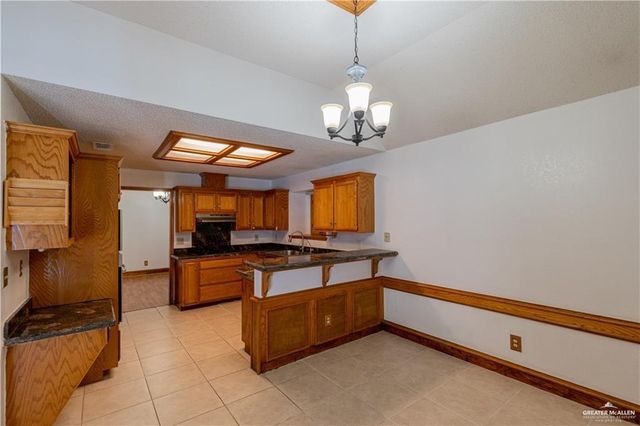 7604 N 21st Street, Mcallen, TX 78504