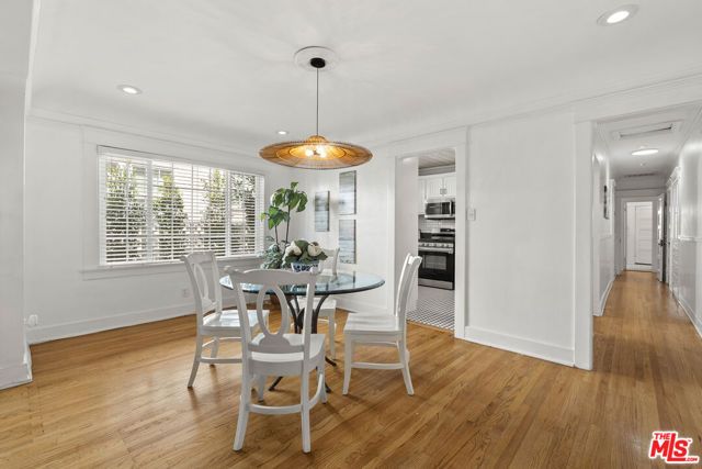 1018 Havenhurst Drive, West Hollywood, CA 90046