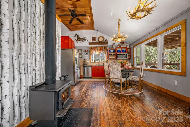 1905 Mcentire Road, Tryon, NC 28782