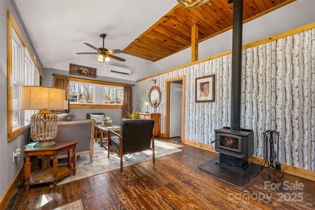 1905 Mcentire Road, Tryon, NC 28782