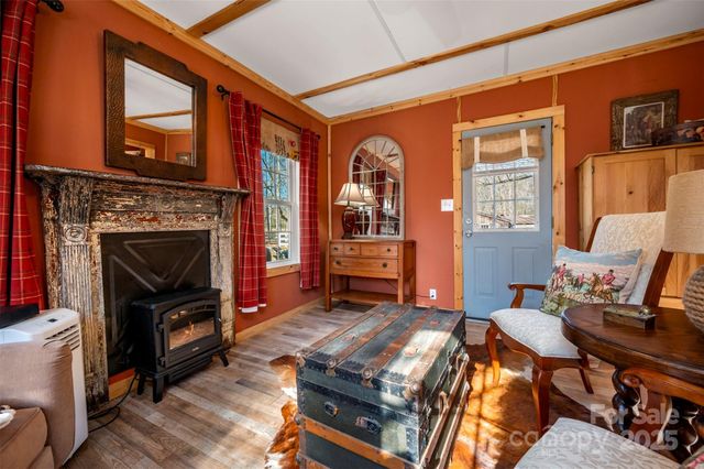 1905 Mcentire Road, Tryon, NC 28782