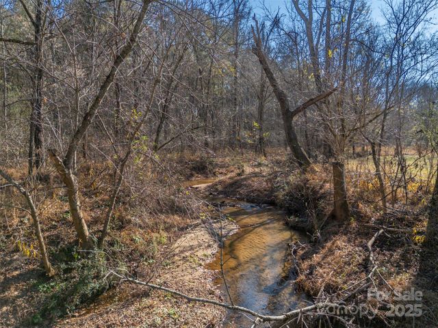 1905 Mcentire Road, Tryon, NC 28782