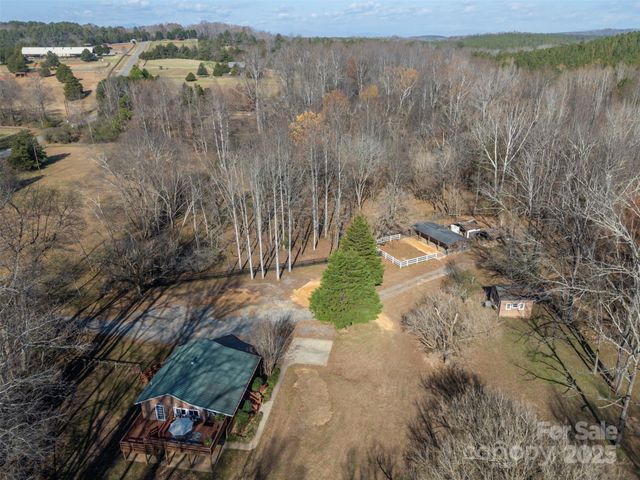 1905 Mcentire Road, Tryon, NC 28782