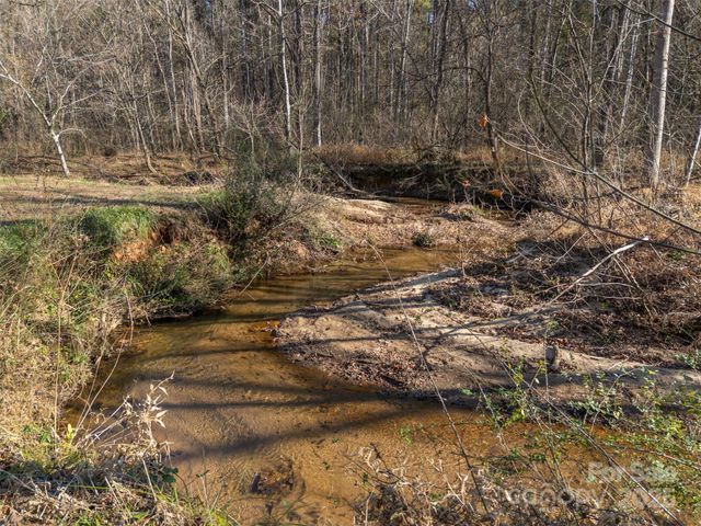 1905 Mcentire Road, Tryon, NC 28782