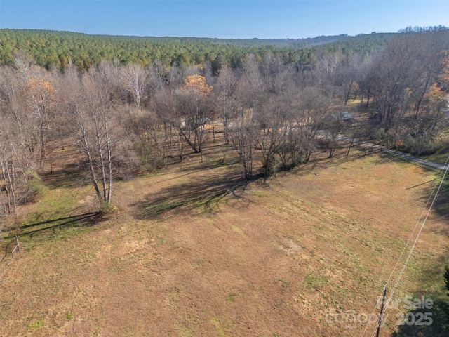 1905 Mcentire Road, Tryon, NC 28782