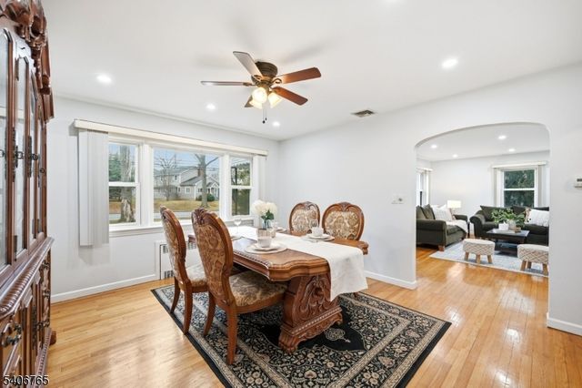 198 W Northfield Rd, Livingston Twp., NJ 07039