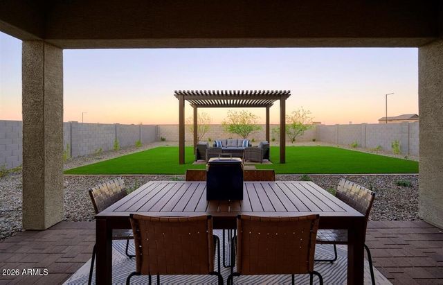 15665 W CHRISTY Drive, Surprise, AZ 85379