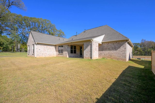 495 SUGAR MAGNOLIA LOOP W, Unincorporated, TN 38017