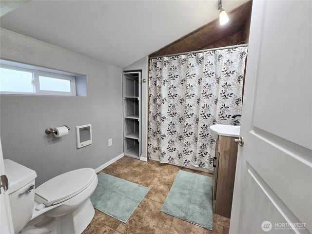 1407 Laurel Street, Hoquiam, WA 98550